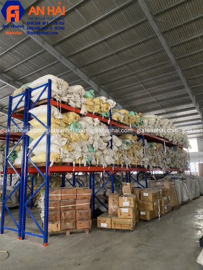 Top 5 mẫu kệ kho h&agrave;ng được ưa chuộng nhất ở Phan Rang 2025